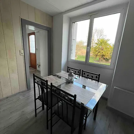 Dépendance Pour Un Paisible à La Campagne * Cerizay