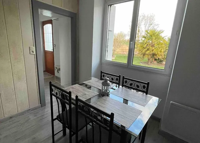 Agreable Dependance Pour Un Sejour Paisible A La Campagne * Cerizay